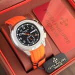 Patek-Philippe-Nautilus.jpg