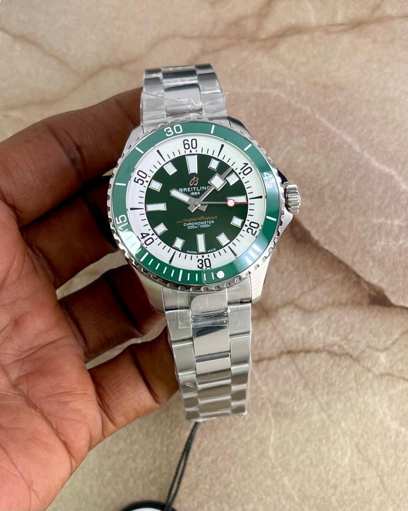 Breitling-6.jpg Breitling-6.jpg