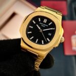 Patek-Philippe-Nautilus-Ever-Gold-1.jpg