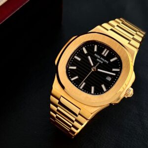 Patek-Philippe-Nautilus-Ever-Gold-3.jpg
